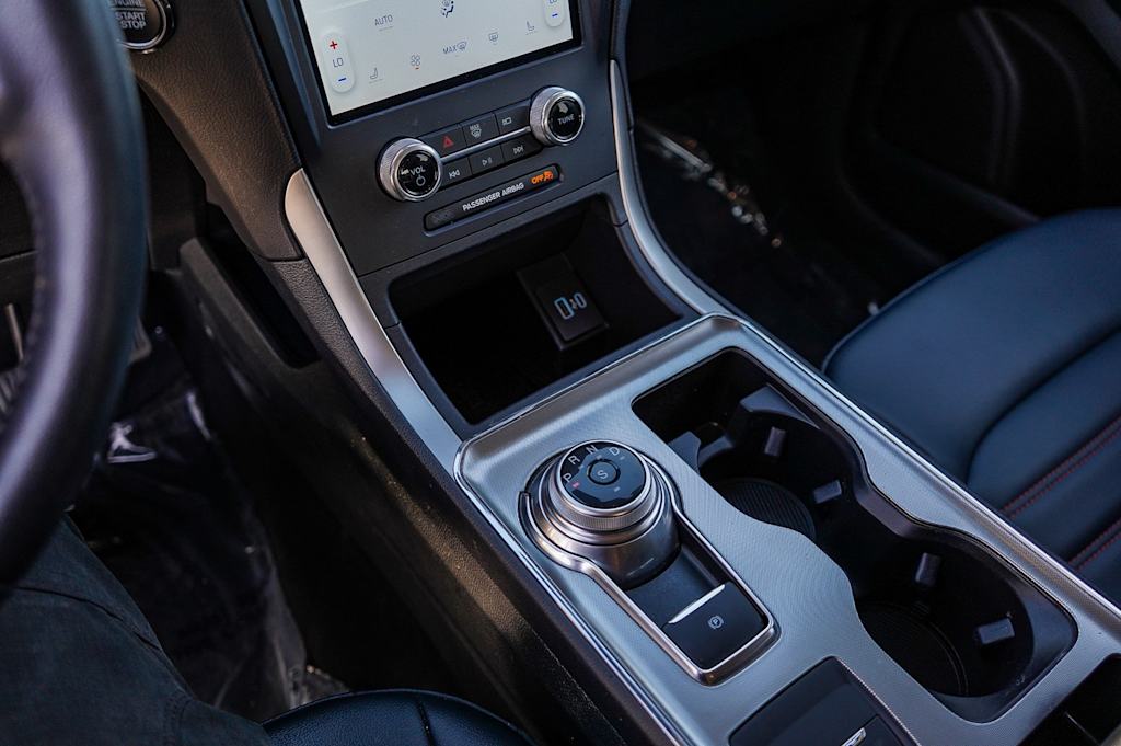 Thumbnail: 2023 Ford Edge - 14