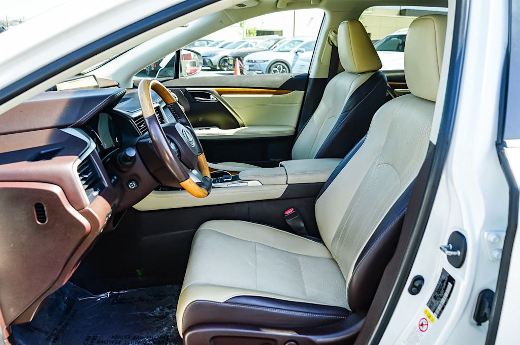 Thumbnail: 2018 Lexus RX - 10