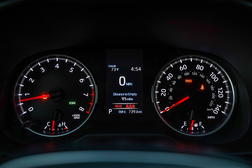 Thumbnail: 2020 Toyota RAV4 - 15