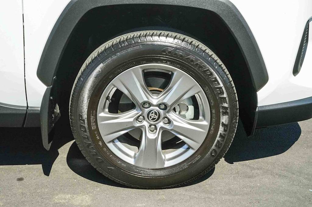 Thumbnail: 2025 Toyota RAV4 - 5