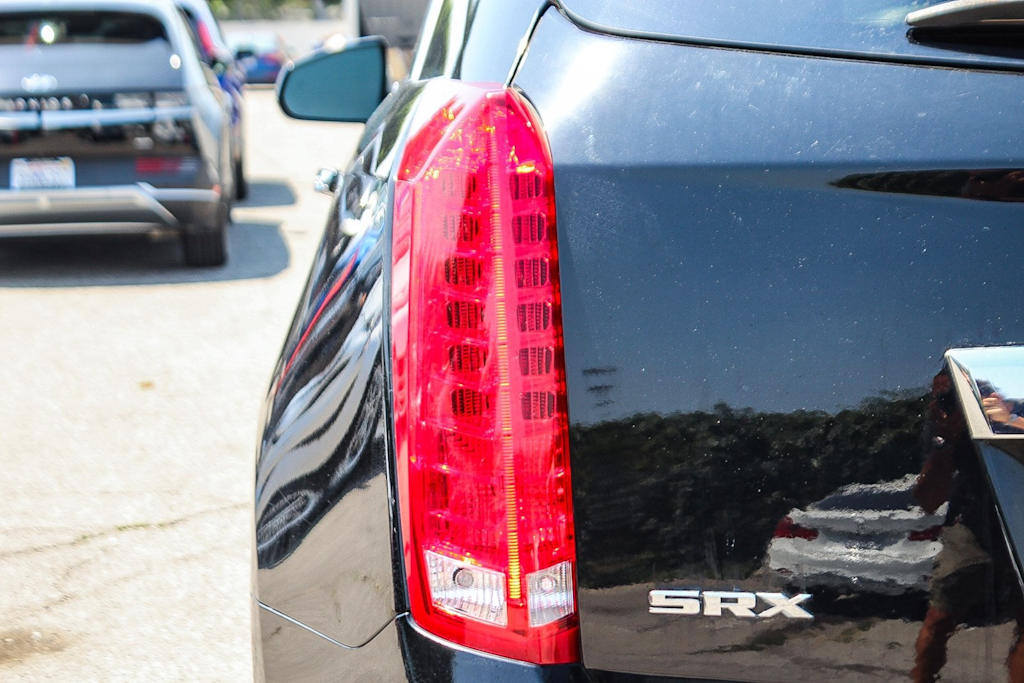 Thumbnail: 2015 Cadillac SRX - 14