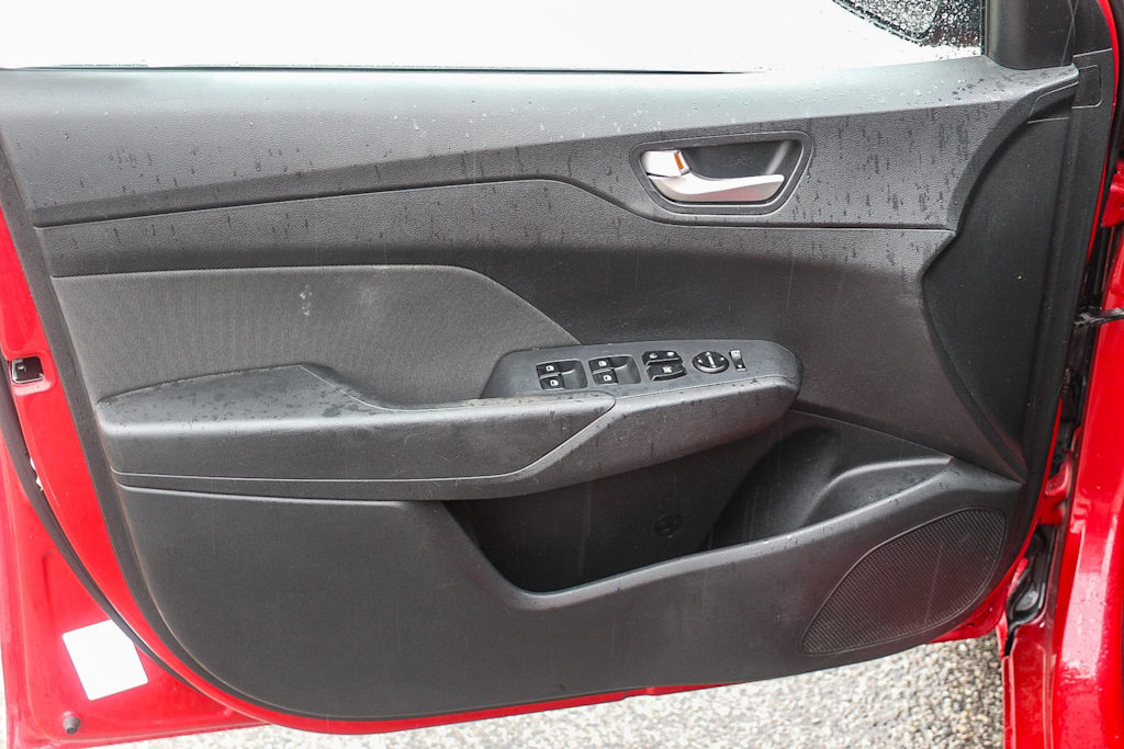 2018 Hyundai Accent SE 22