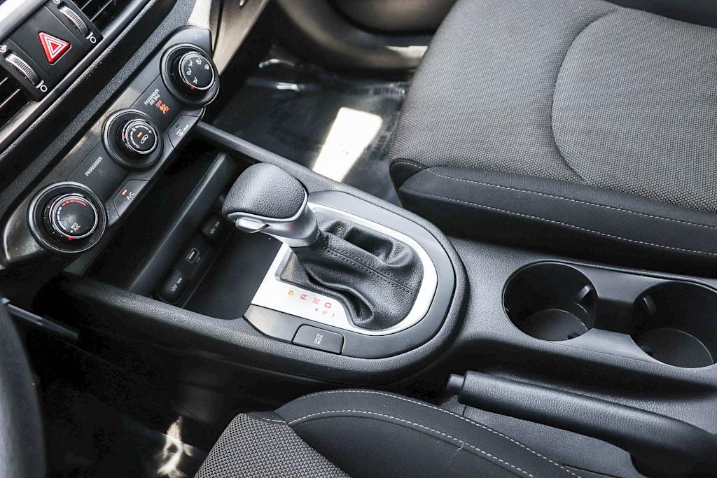 Thumbnail: 2023 Kia Forte - 27