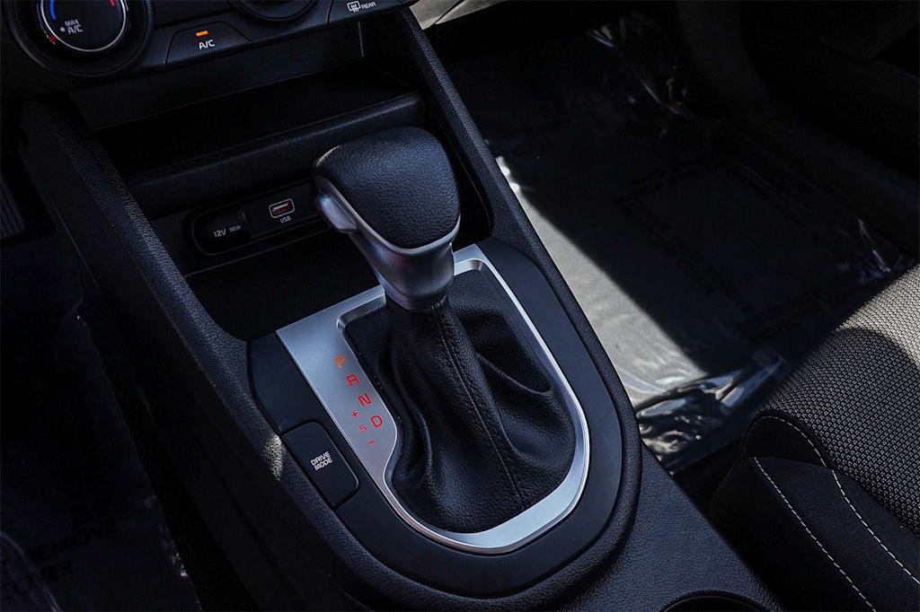 Thumbnail: 2023 Kia Forte - 13