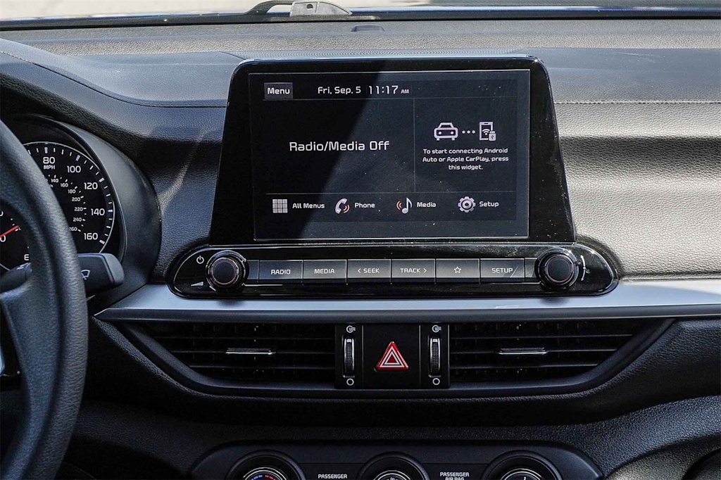 Thumbnail: 2023 Kia Forte - 12