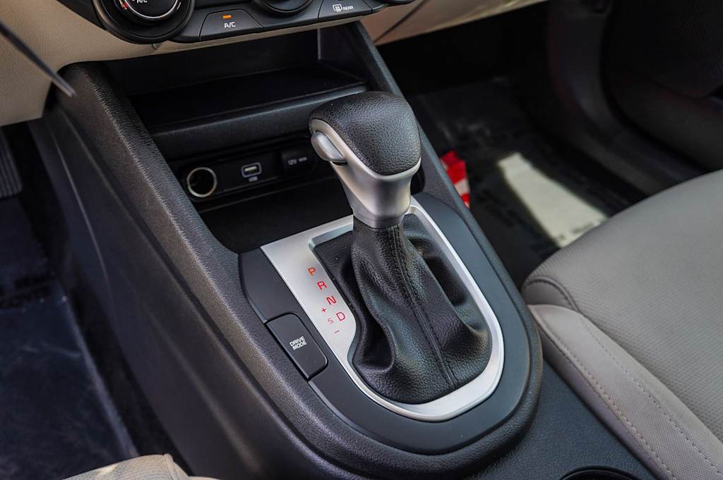 Thumbnail: 2023 Kia Forte - 14