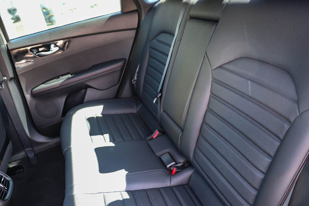 Thumbnail: 2023 Kia Forte - 11