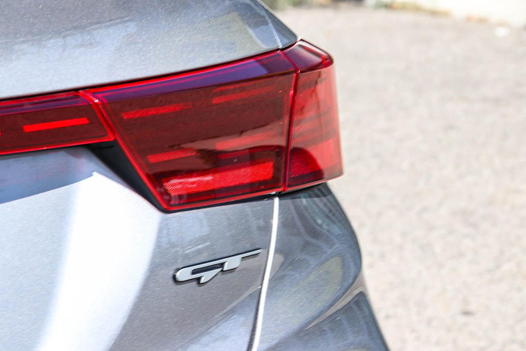 Thumbnail: 2023 Kia Forte - 22