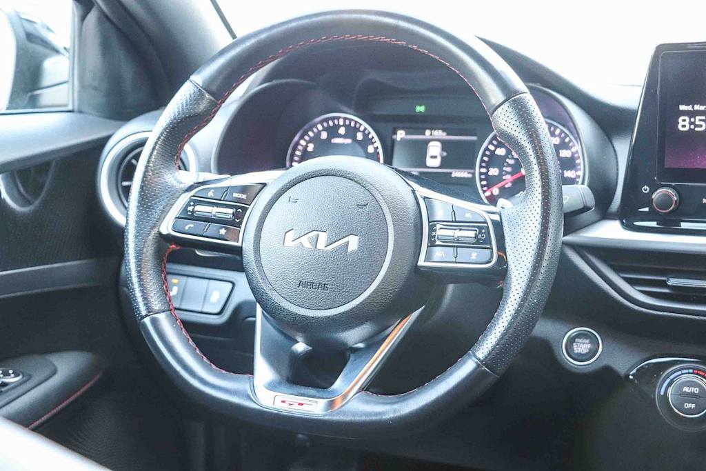 Thumbnail: 2023 Kia Forte - 12