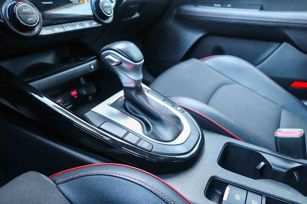 Thumbnail: 2023 Kia Forte - 24