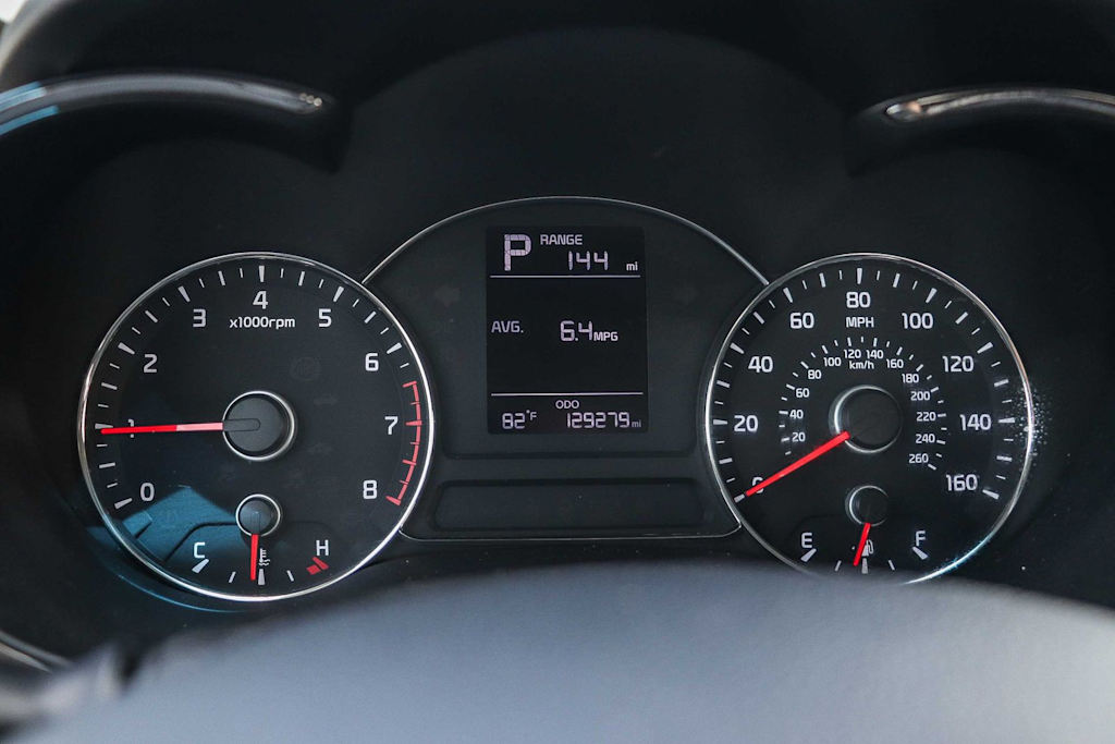 Thumbnail: 2017 Kia Forte - 15