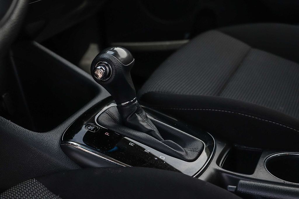 Thumbnail: 2017 Kia Forte - 14