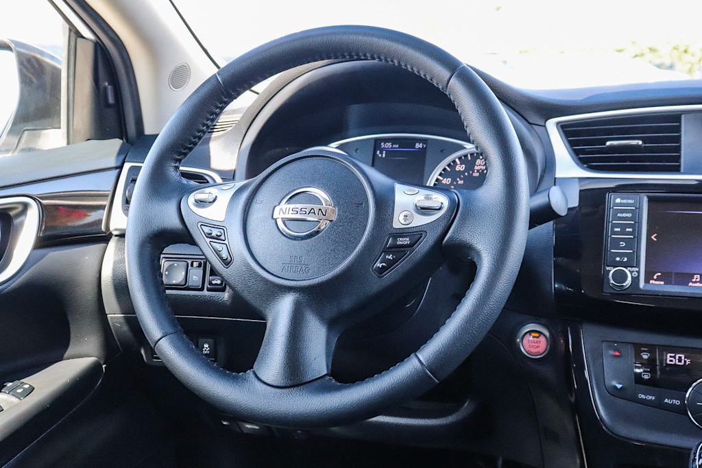 Thumbnail: 2019 Nissan Sentra - 12