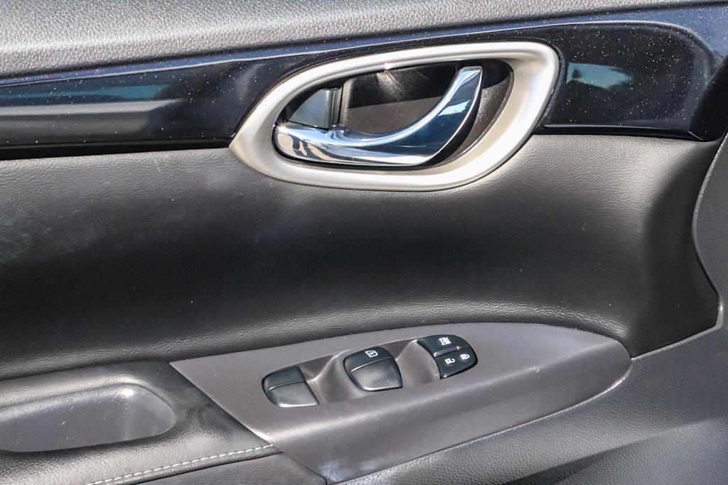 Thumbnail: 2019 Nissan Sentra - 27