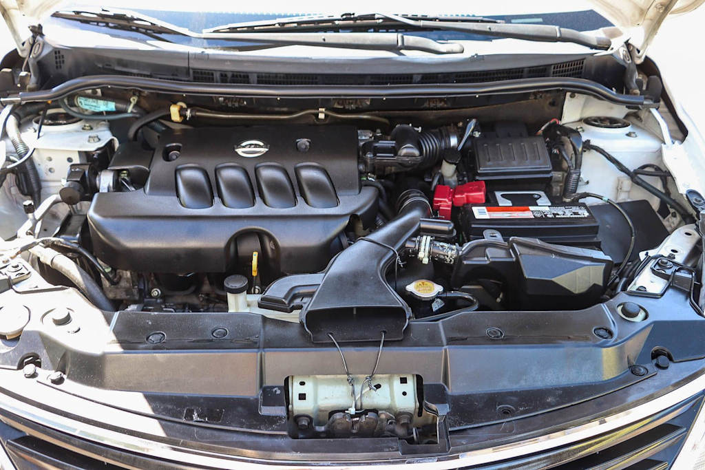 Thumbnail: 2010 Nissan Versa - 7