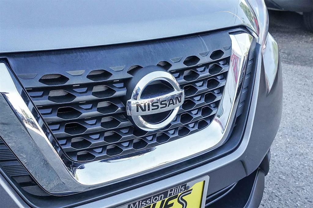 Thumbnail: 2018 Nissan Kicks - 23