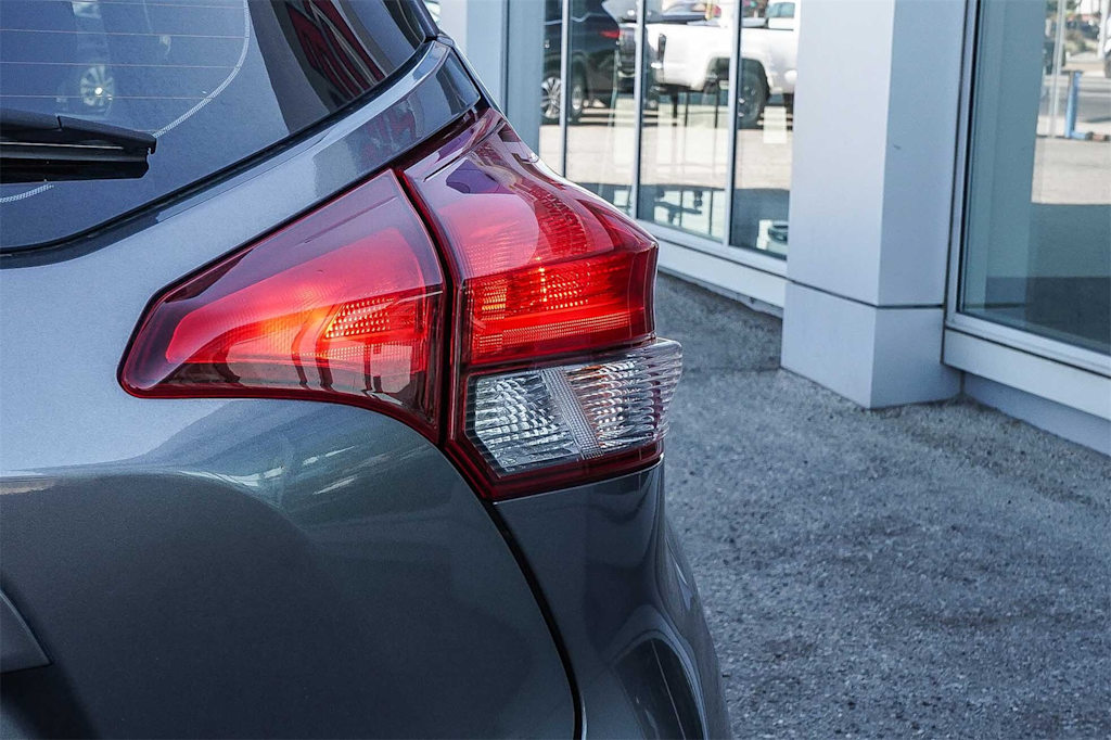 Thumbnail: 2018 Nissan Kicks - 20