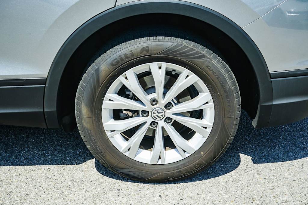 Thumbnail: 2019 Volkswagen Tiguan - 11