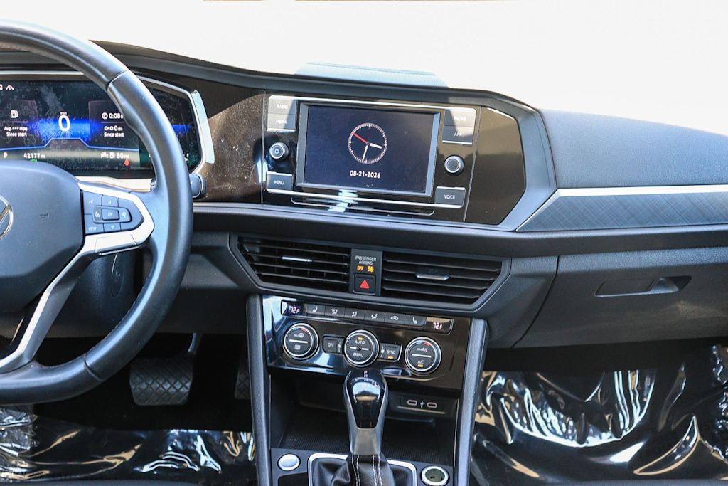 Thumbnail: 2023 Volkswagen Jetta - 8