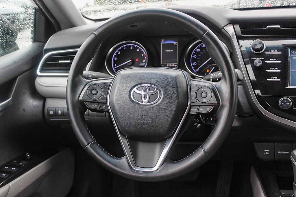 2018 Toyota Camry SE 8