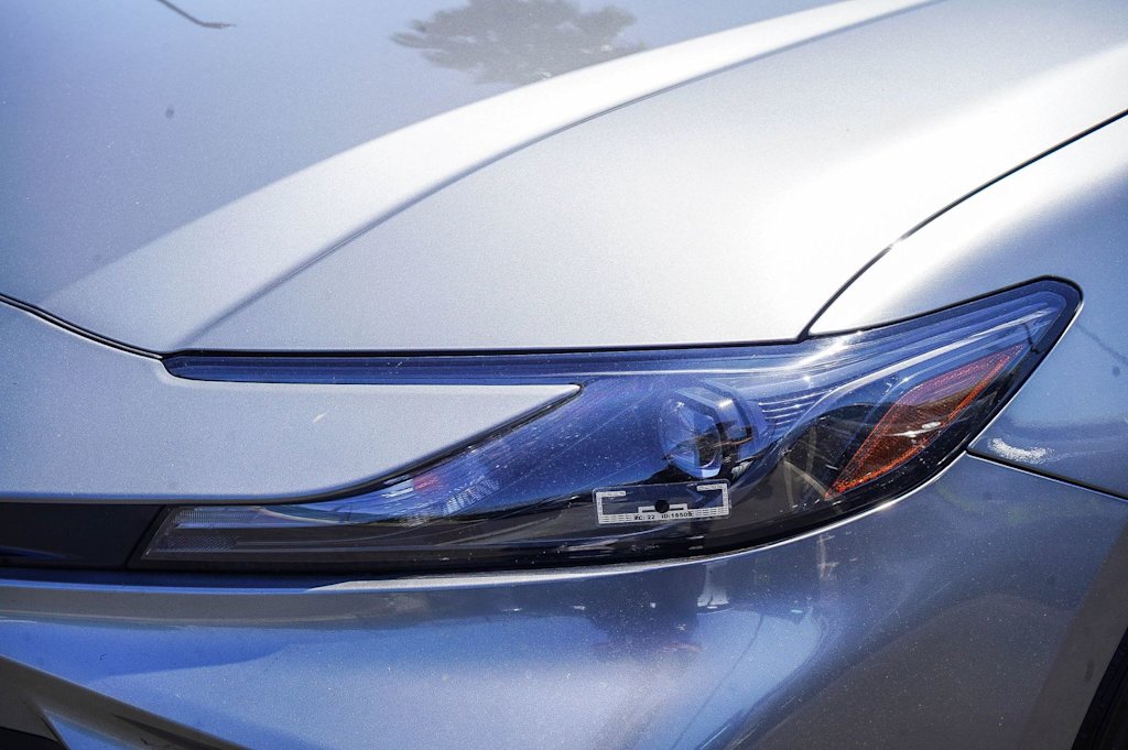 Thumbnail: 2025 Toyota Camry - 22