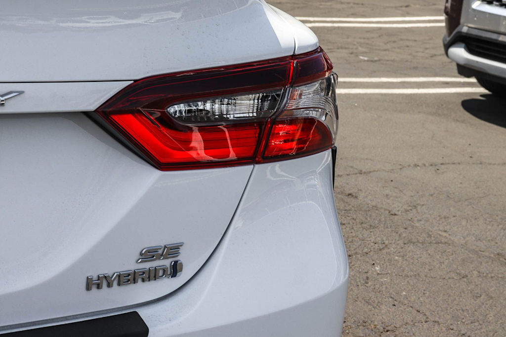 Thumbnail: 2023 Toyota Camry - 20