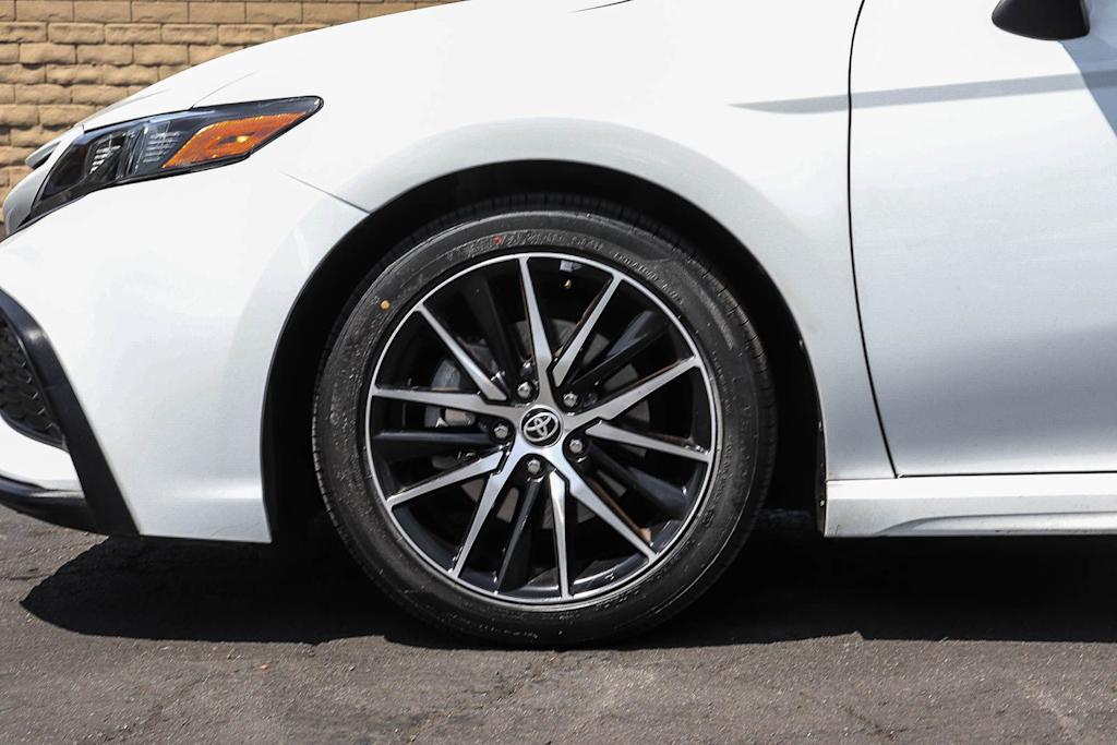 Thumbnail: 2023 Toyota Camry - 6