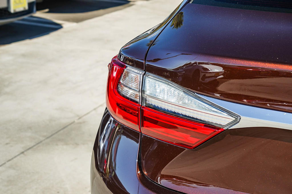 Thumbnail: 2016 Lexus ES - 20