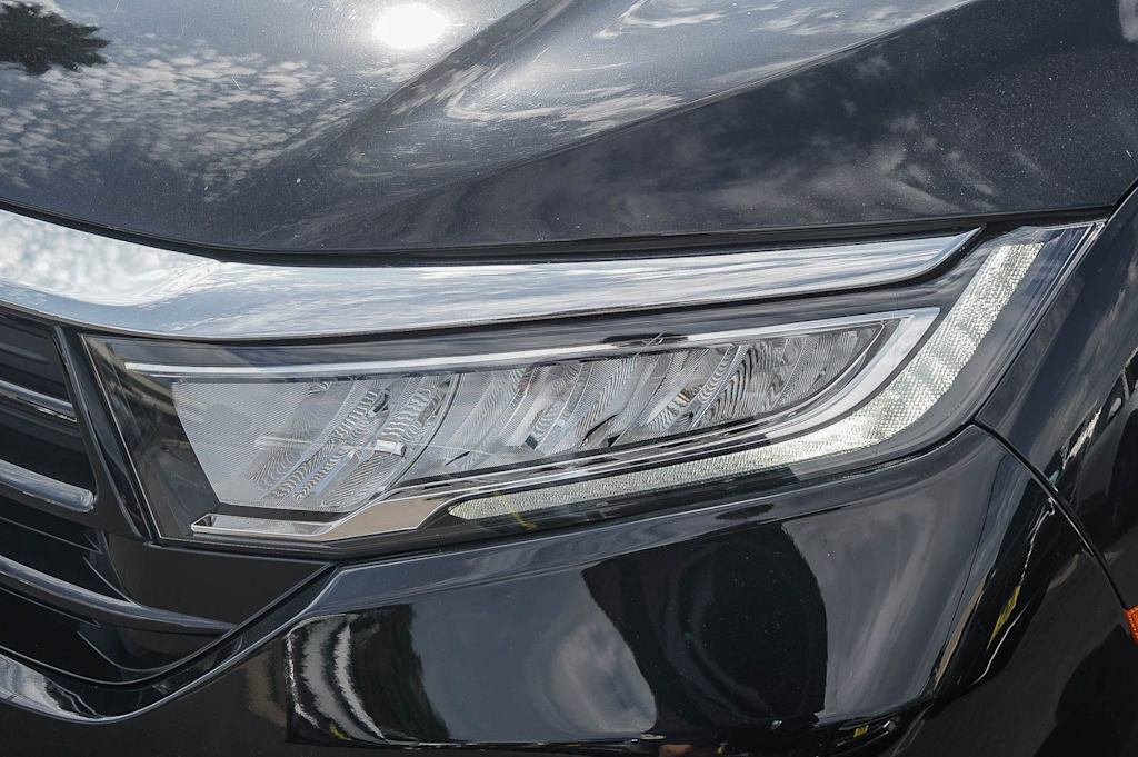 Thumbnail: 2023 Honda Odyssey - 18