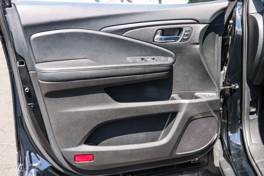 Thumbnail: 2022 Honda Pilot - 26