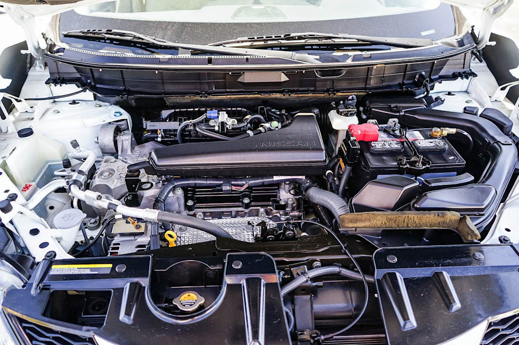 Thumbnail: 2016 Nissan Rogue - 8