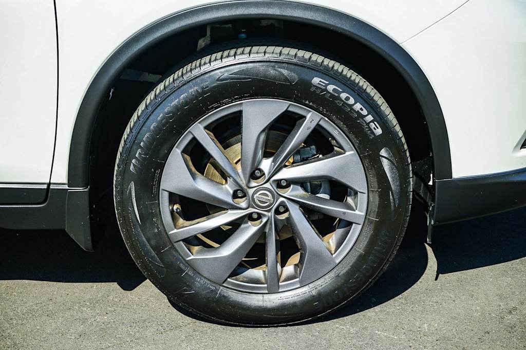 Thumbnail: 2016 Nissan Rogue - 7