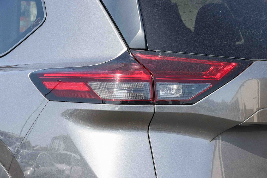 Thumbnail: 2024 Nissan Rogue - 5