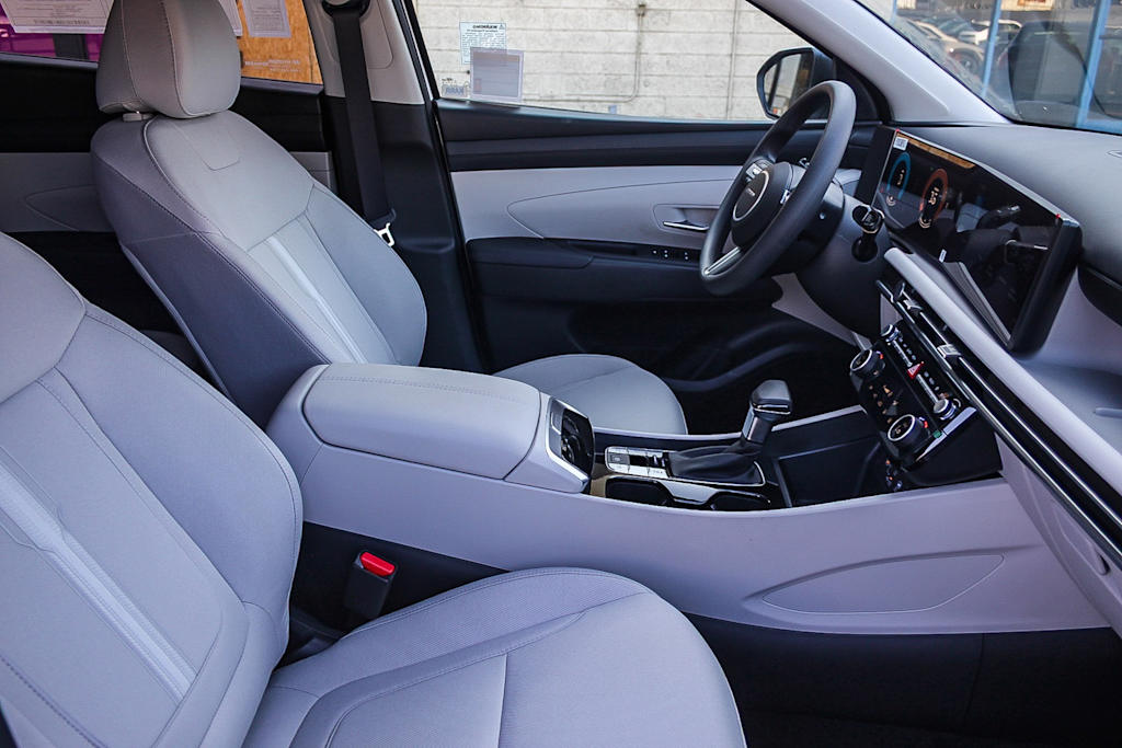 Thumbnail: 2025 Hyundai Tucson - 9