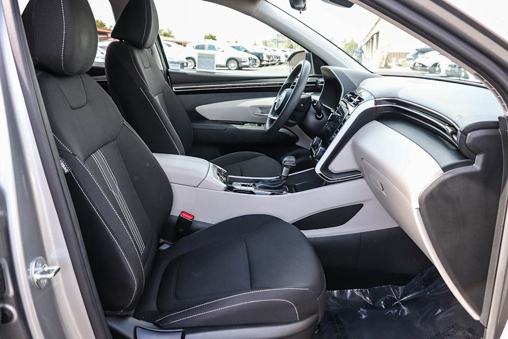 Thumbnail: 2023 Hyundai Tucson - 9