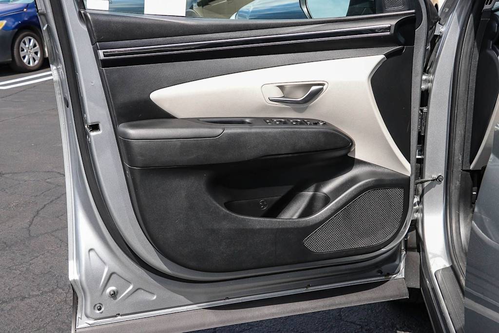 Thumbnail: 2023 Hyundai Tucson - 22