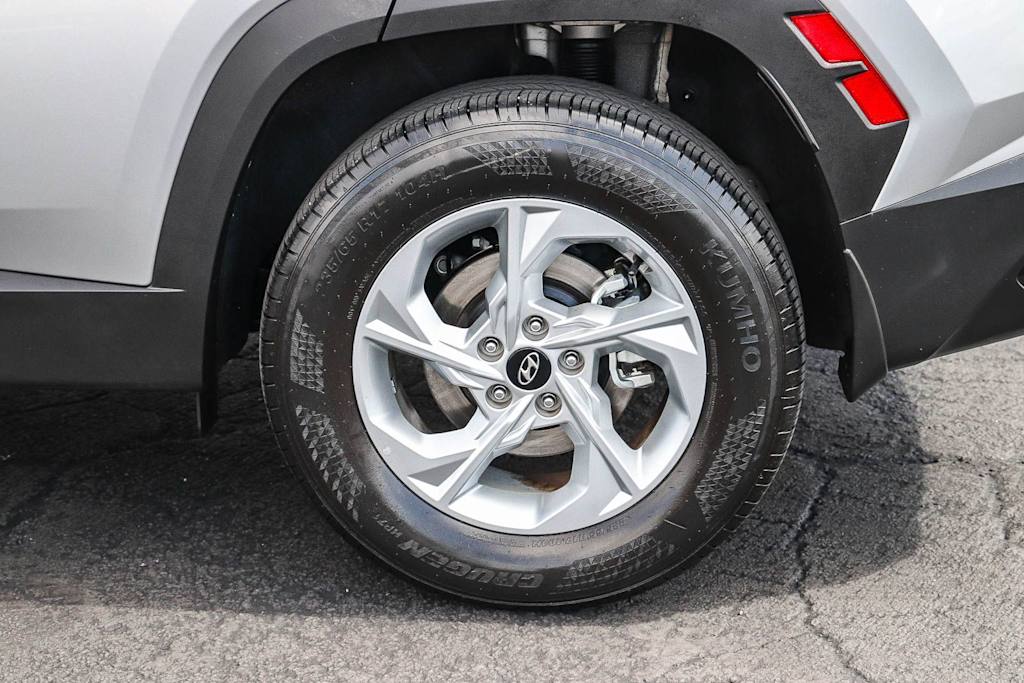 Thumbnail: 2023 Hyundai Tucson - 6