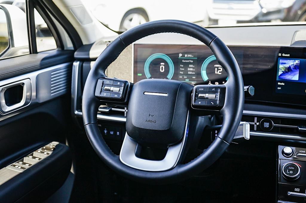Thumbnail: 2026 Hyundai Santa Fe - 8