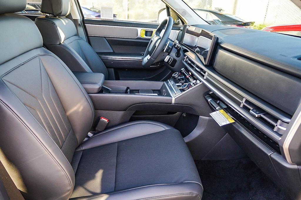 Thumbnail: 2026 Hyundai Santa Fe - 9