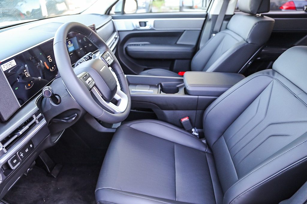 Thumbnail: 2026 Hyundai Santa Fe - 10