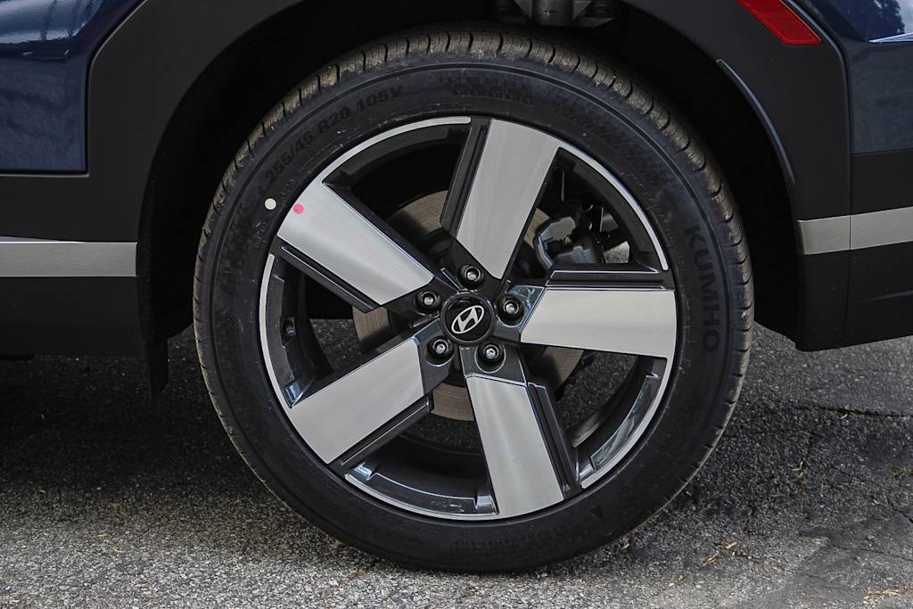 Thumbnail: 2025 Hyundai Santa Fe - 7