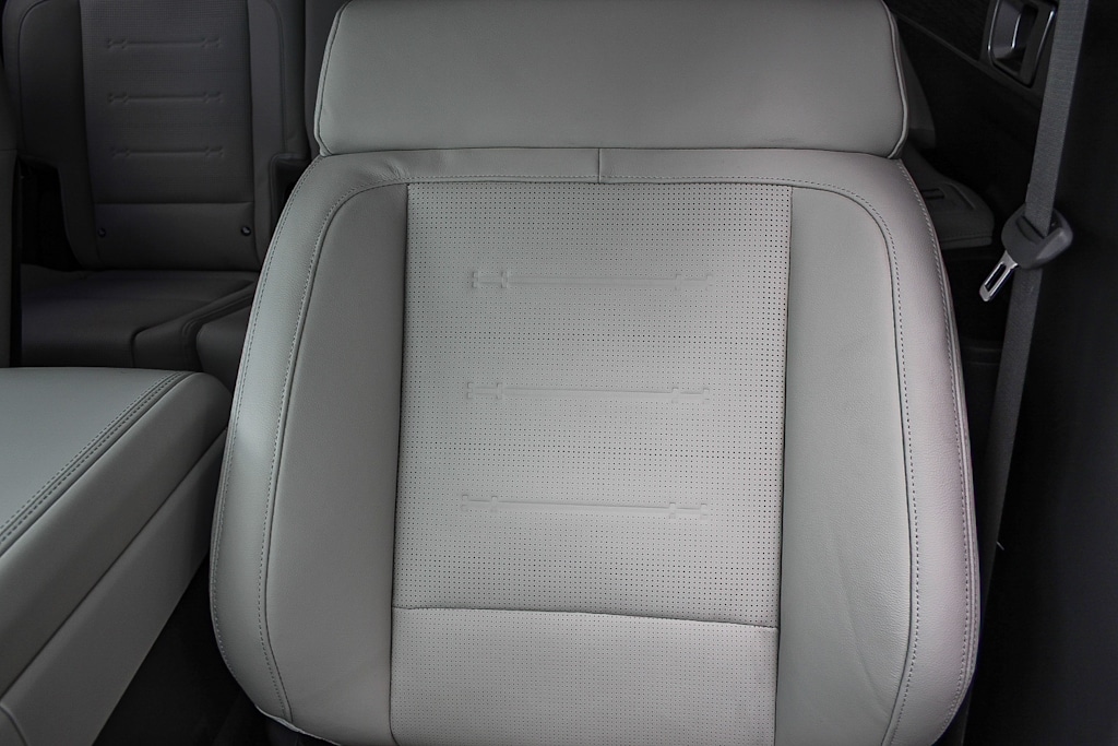 Thumbnail: 2025 Hyundai Santa Fe - 10