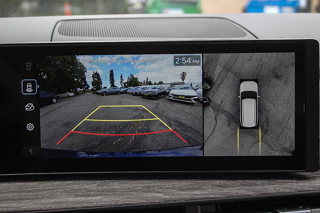 Thumbnail: 2025 Hyundai Santa Fe - 21