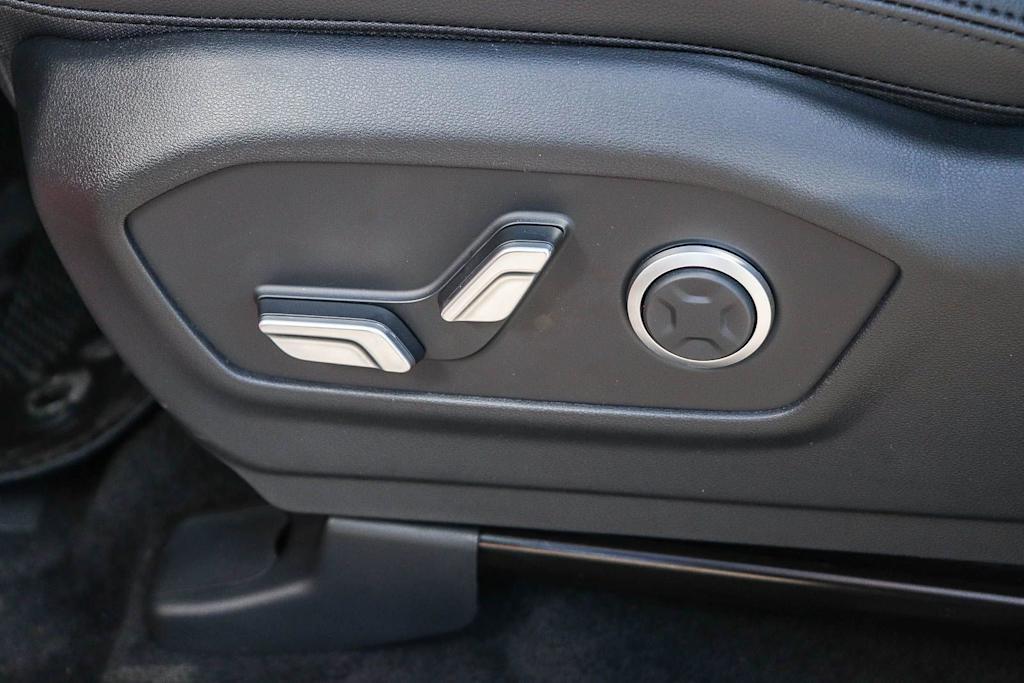 Thumbnail: 2026 Hyundai Santa Fe - 22