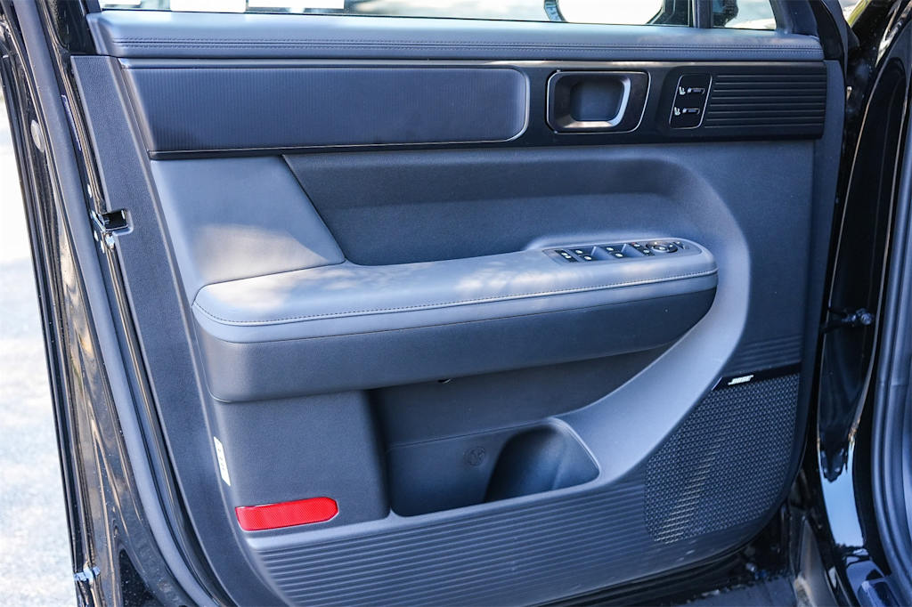 Thumbnail: 2025 Hyundai Santa Fe - 28