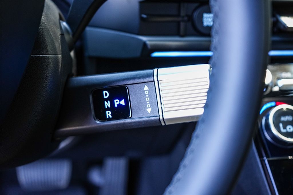 Thumbnail: 2025 Hyundai Santa Fe - 27