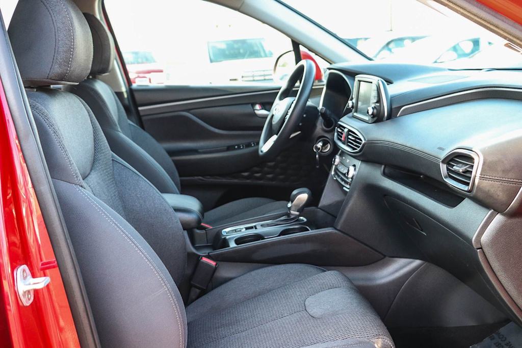 Thumbnail: 2019 Hyundai Santa Fe - 9