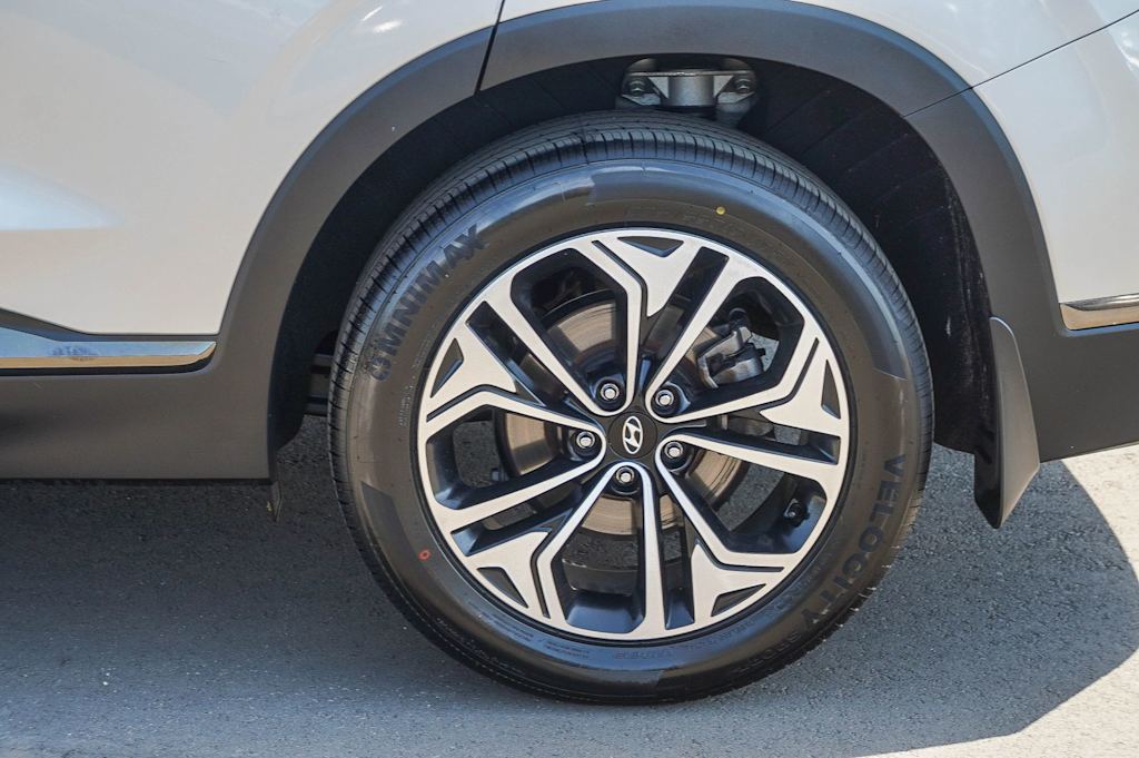 Thumbnail: 2020 Hyundai Santa Fe - 22
