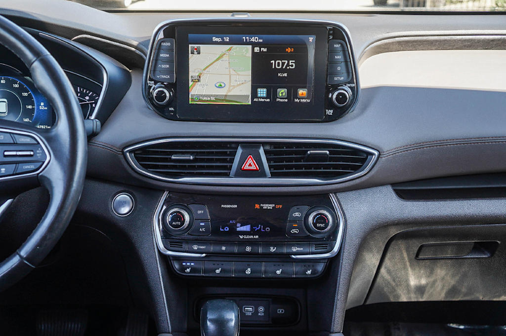Thumbnail: 2020 Hyundai Santa Fe - 7