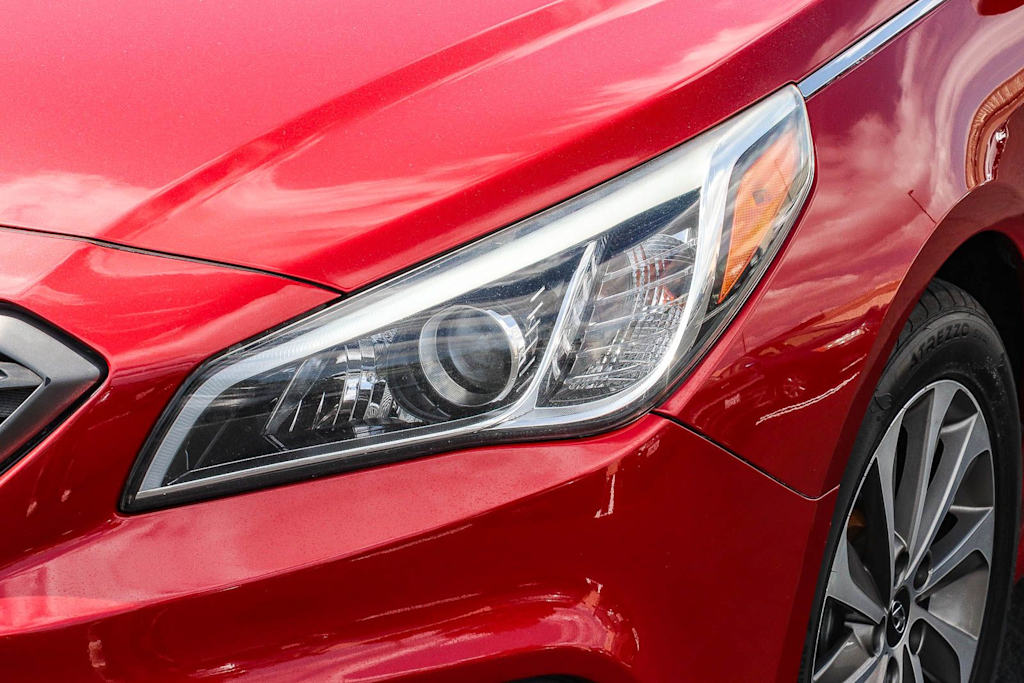Thumbnail: 2017 Hyundai Sonata - 18